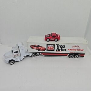 Cale Yarborough #66 NASCAR Phillips 66 Racing Team Hauler 1:87‎ Scale DieCast
